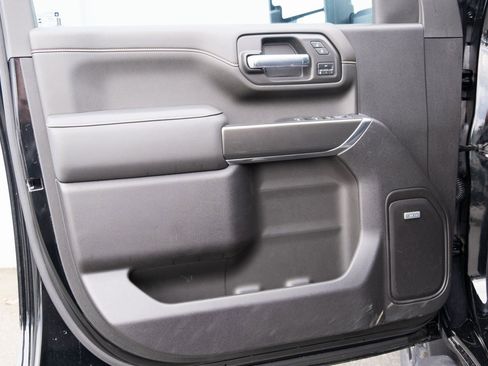 Used 2022 GMC Sierra 3500 AT4 image 12