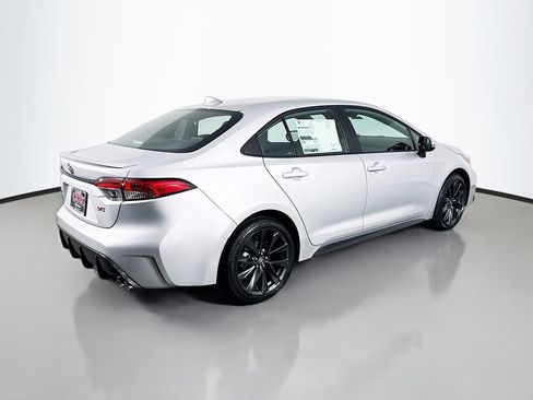Certified 2026 Toyota Corolla SE FWD image 5
