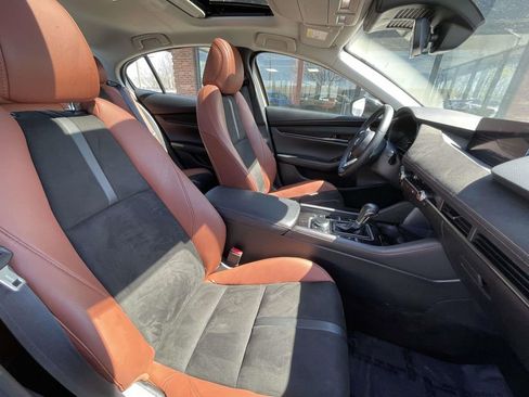 Used 2024 MAZDA MAZDA3 s image 14