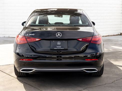 Used 2025 Mercedes-Benz C 300 Sedan image 9