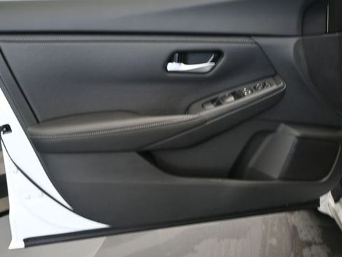 Used 2025 Nissan Sentra SV w/ All-Weather Package image 20