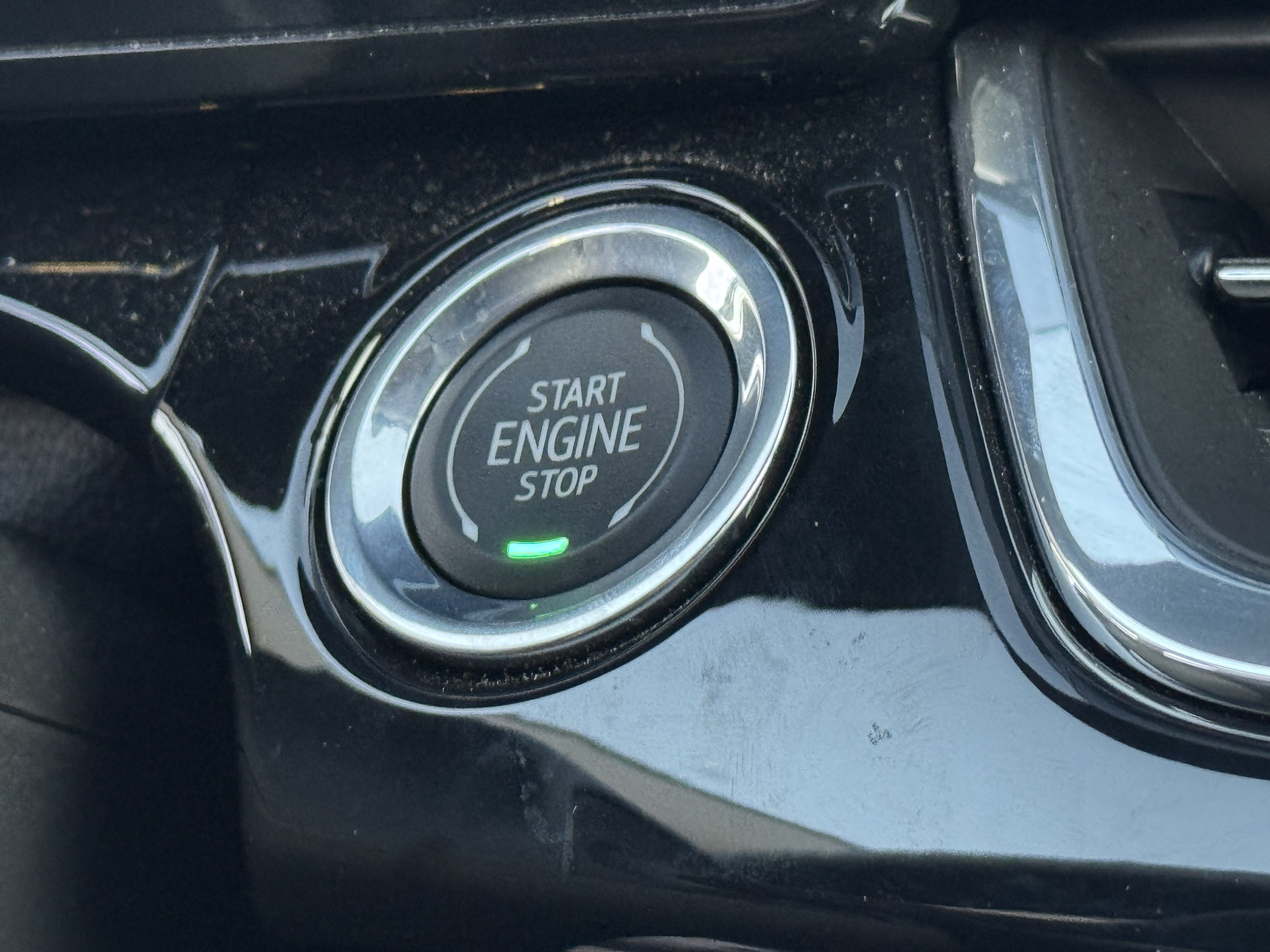 Used 2026 Chevrolet Trax ACTIV w/ Driver Confidence Package FWD image 32
