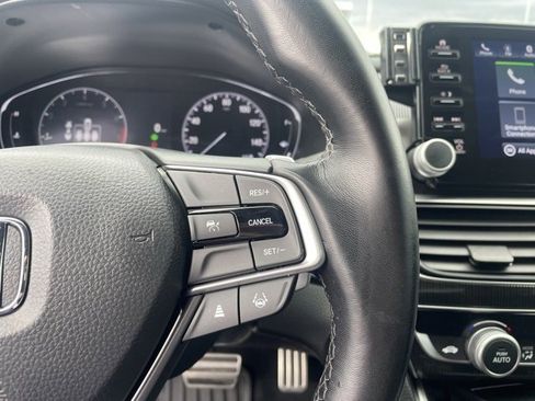 Used 2022 Honda Accord Sport image 8