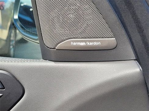 Used 2024 BMW X7 xDrive40i w/ Premium Package image 29