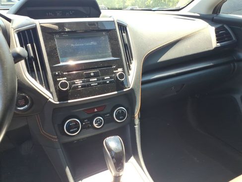 Used 2020 Subaru Crosstrek 2.0i Premium w/ Moonroof Package 2 AWD/4WD image 26