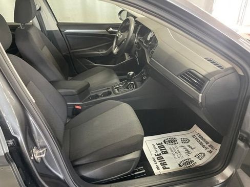 Certified 2021 Volkswagen Jetta S w/ Driver Assistance Package FWD image 4