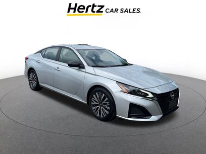 Used 2024 Nissan Altima 2.5 SV