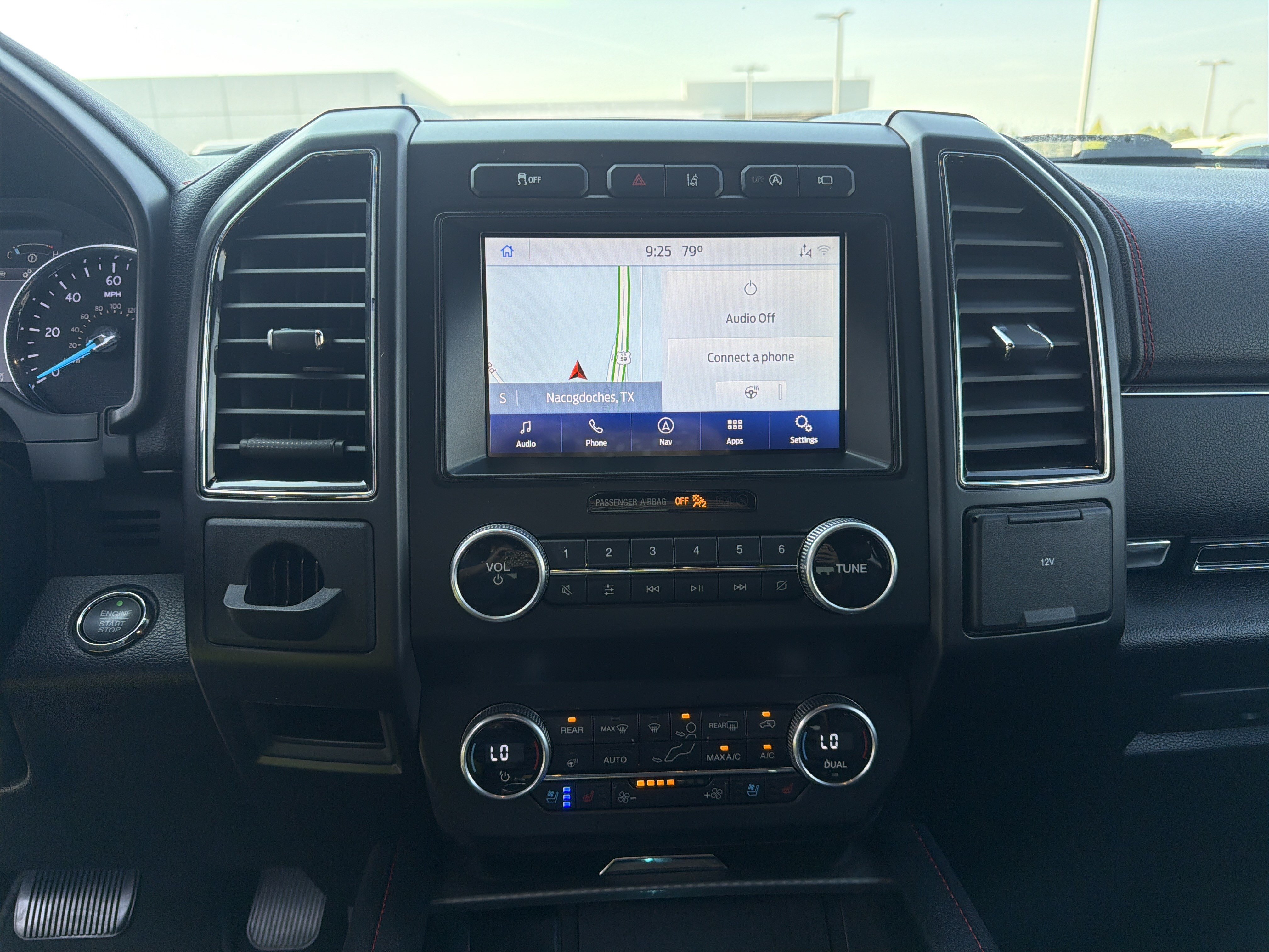 Used 2021 Ford Expedition Limited RWD image 19
