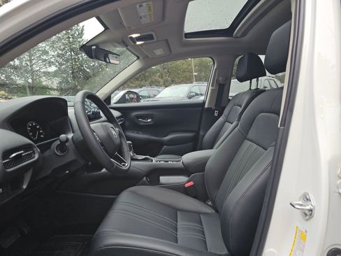 New 2025 Honda HR-V EX-L image 22