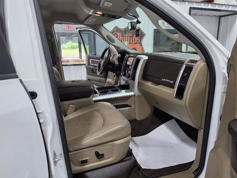 Used 2012 RAM 2500 Laramie w/ Protection Group AWD/4WD image 12