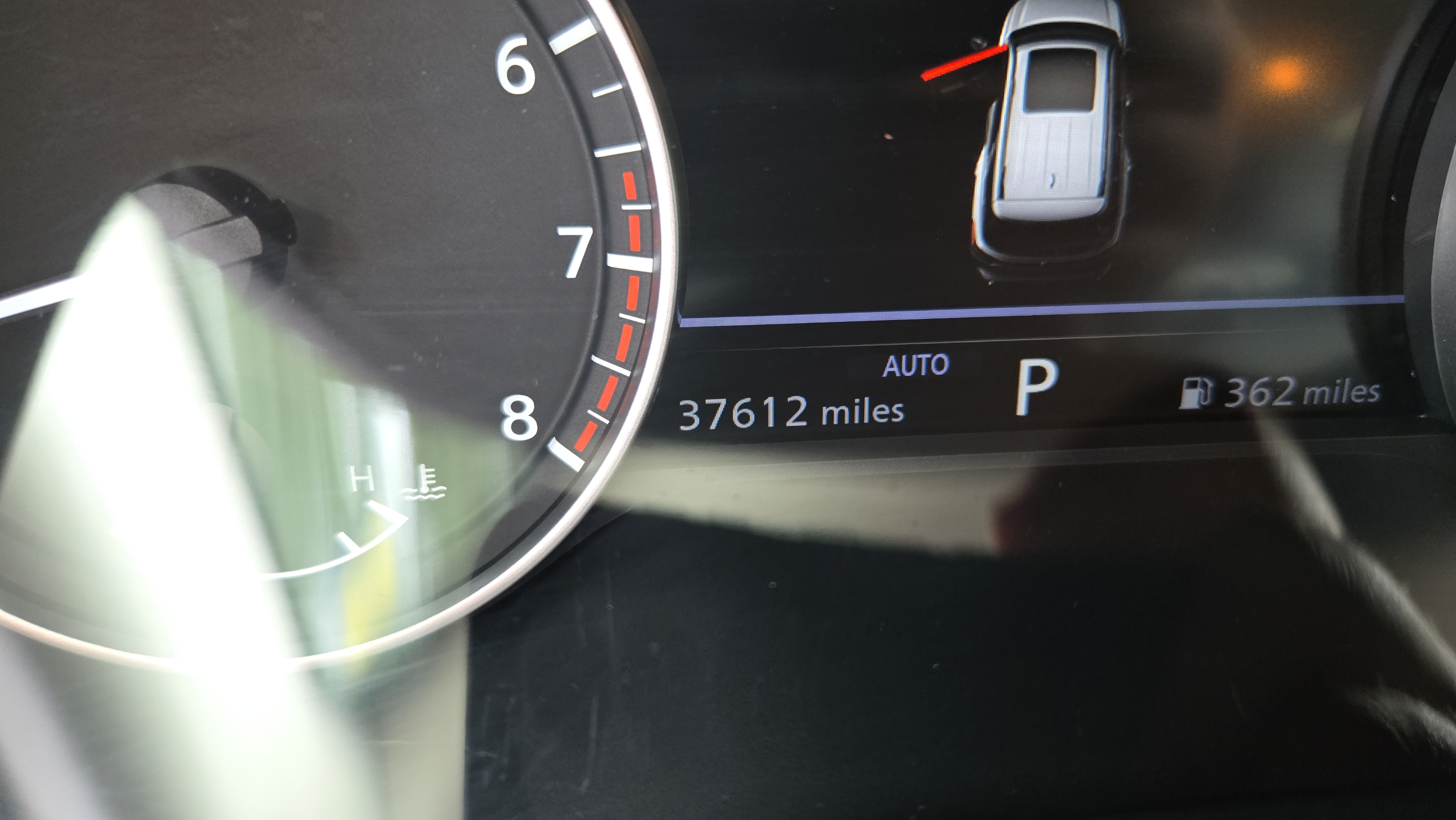 Used 2025 Nissan Pathfinder SL AWD/4WD image 32