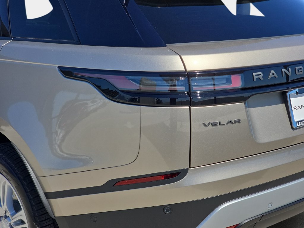 New 2026 Land Rover Range Rover Velar S AWD/4WD image 35