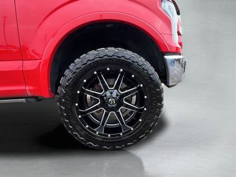 Used 2016 Ford F150 Lariat w/ Equipment Group 502A Luxury image 27