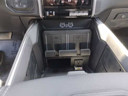 New 2025 RAM 2500 Laramie image 14