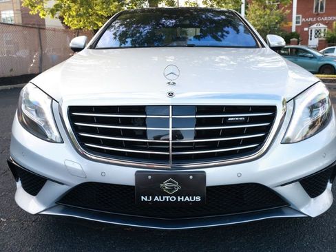 Used 2017 Mercedes-Benz S 63 AMG 4MATIC Sedan image 3