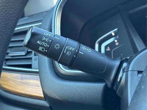 Used 2017 Honda CR-V EX image 30
