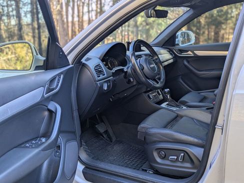 Used 2016 Audi Q3 2.0T Premium Plus w/ Technology Package image 12