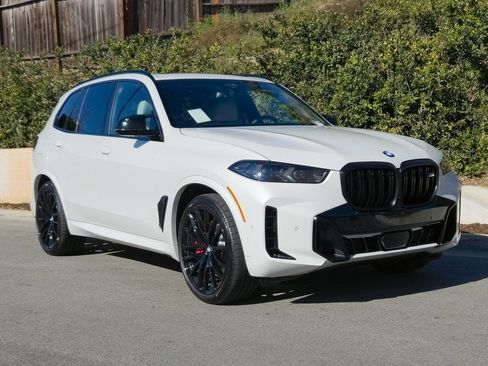 New 2026 BMW X5 M60i w/ Executive Package image 2