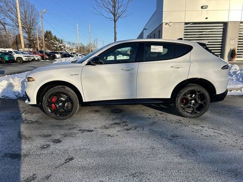 New 2026 Alfa Romeo Tonale w/ Quick Order Package 23H Volce image 5