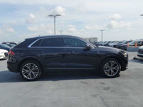 Used 2021 Audi Q8 Premium Plus w/ Premium Plus Package AWD/4WD image 7