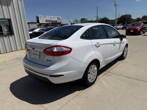 Used 2019 Ford Fiesta S FWD image 4