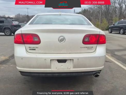 Used 2011 Buick Lucerne CXL w/ Driver Confidence Package image 4