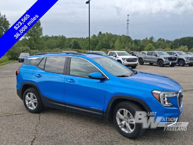 Used 2024 GMC Terrain SLE w/ Driver Convenience Package AWD/4WD image 9