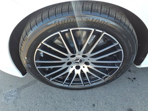 New 2026 Mercedes-Benz C 300 4MATIC Sedan image 10
