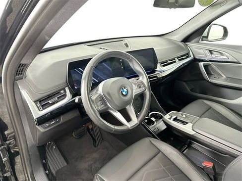 Used 2024 BMW X1 xDrive28i image 11