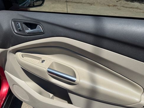 Used 2014 Ford Escape Titanium AWD/4WD image 16