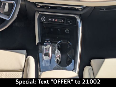 Certified 2025 Audi Q5 Premium Plus w/ Premium Plus image 21