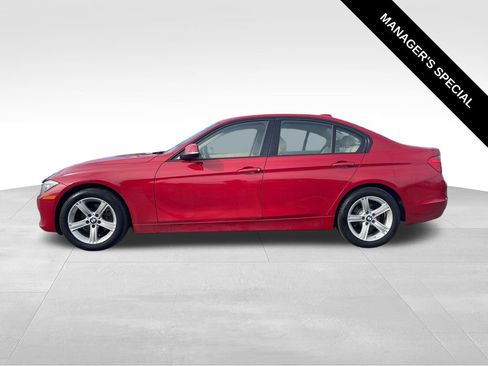 Used 2013 BMW 328i xDrive Sedan AWD/4WD image 4