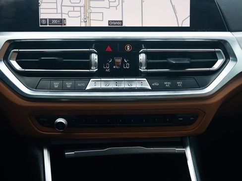 Used 2019 BMW 330i Sedan w/ M Sport Package RWD image 32