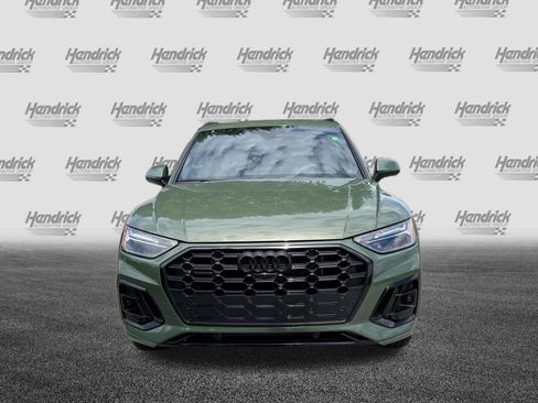 Used 2024 Audi Q5 e Premium Plus w/ Premium Plus Package AWD/4WD image 3