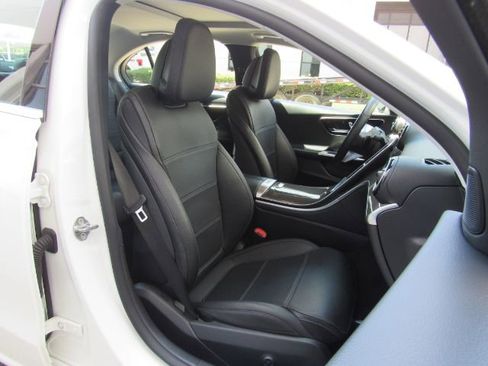 Used 2022 Mercedes-Benz C 300 Sedan image 24