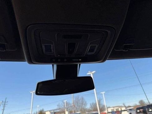 Used 2019 GMC Sierra 1500 SLT w/ SLT Premium Plus Package image 17