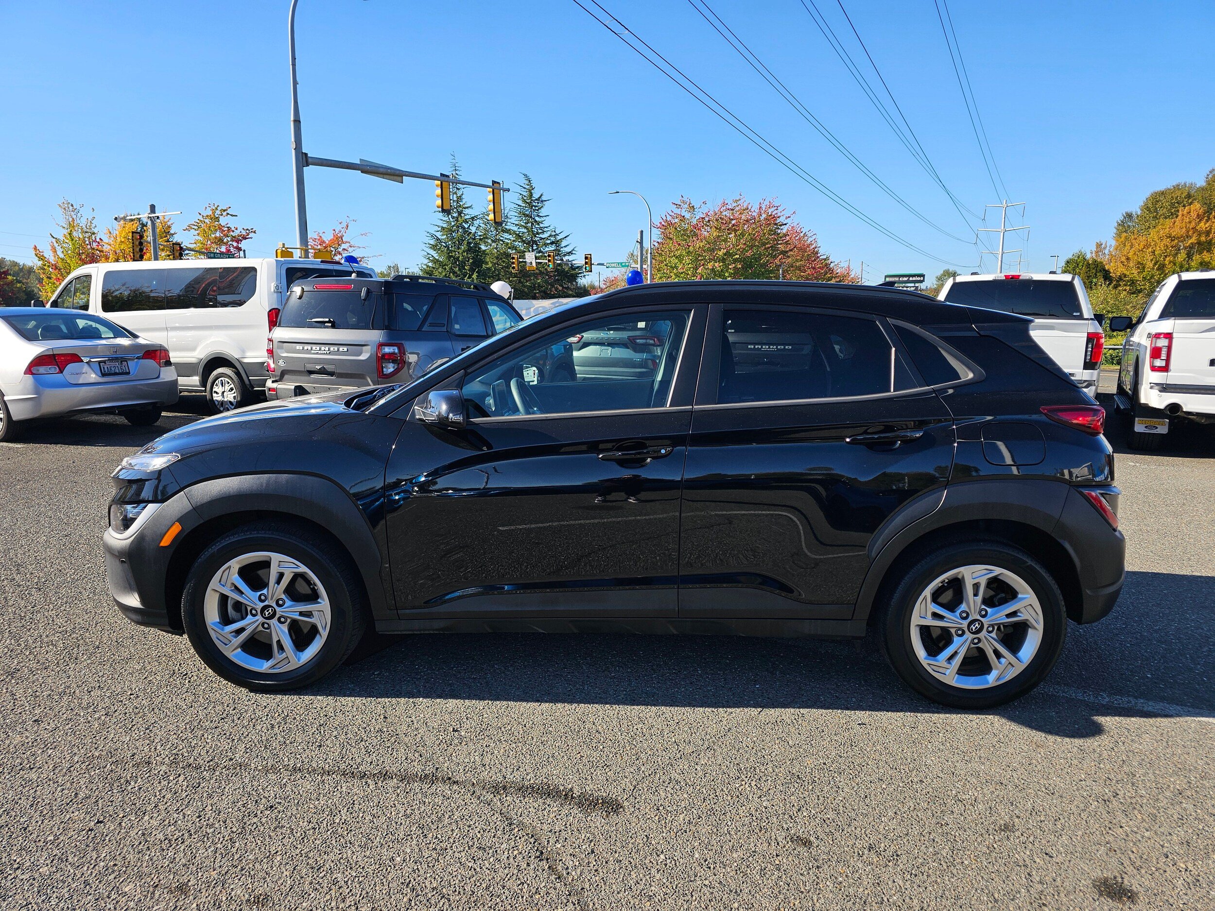 Used 2022 Hyundai Kona SEL w/ Cargo Package AWD/4WD image 8