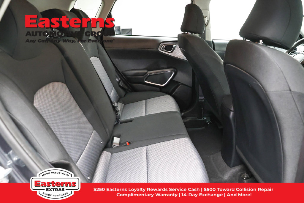 Used 2022 Kia Soul LX w/ Technology Package FWD image 19