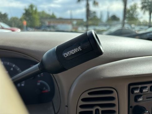 Used 2003 Ford F150 Lariat image 14