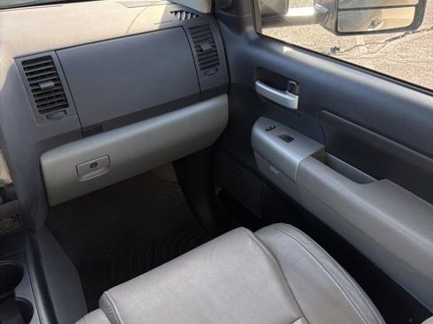 Used 2007 Toyota Tundra Limited image 14