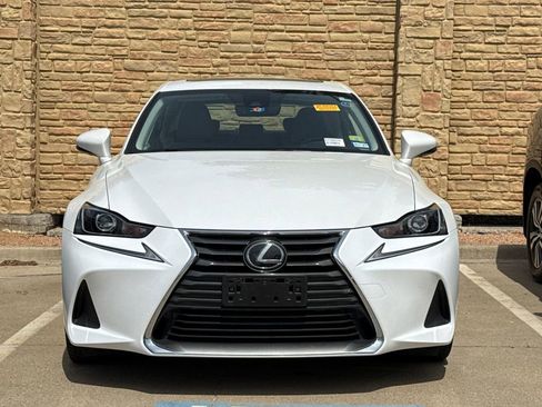Used 2020 Lexus IS 300 image 2