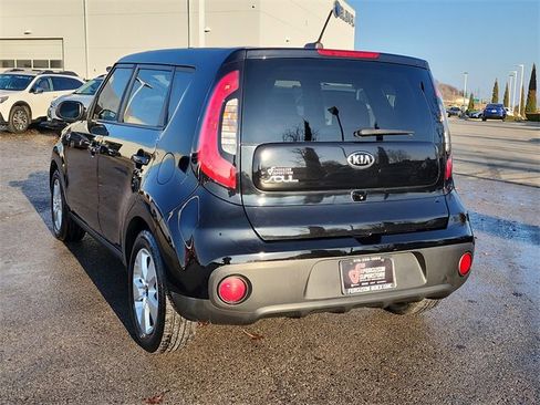 Used 2018 Kia Soul Base w/ Convenience Package image 5