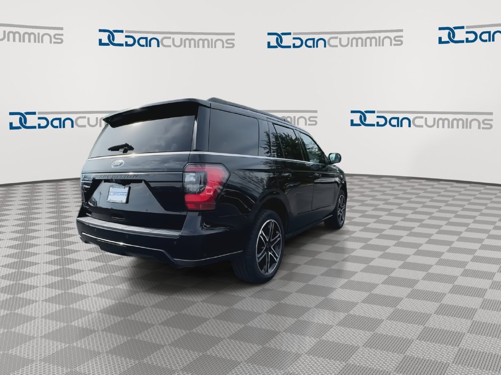 Used 2021 Ford Expedition Limited AWD/4WD image 8