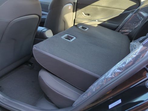 New 2026 Hyundai Elantra Blue image 13