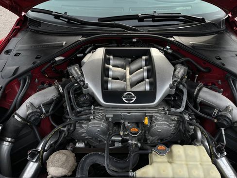 Used 2009 Nissan GT-R Premium image 21