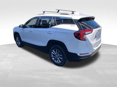 Used 2023 GMC Terrain SLT w/ Tech Package AWD/4WD image 6