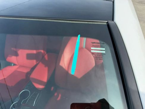 Used 2020 Toyota Camry XSE FWD image 33