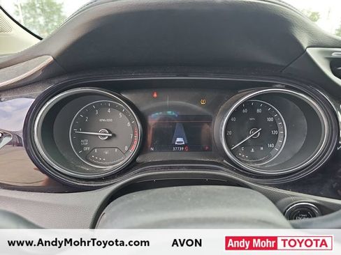 Used 2021 Buick Encore GX Preferred w/ Cold Weather Comfort Package FWD image 17