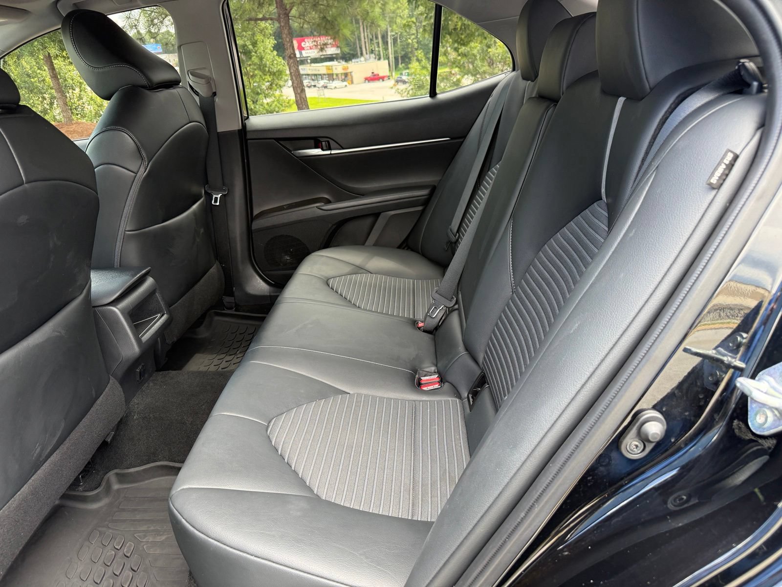 Used 2021 Toyota Camry SE AWD/4WD image 38