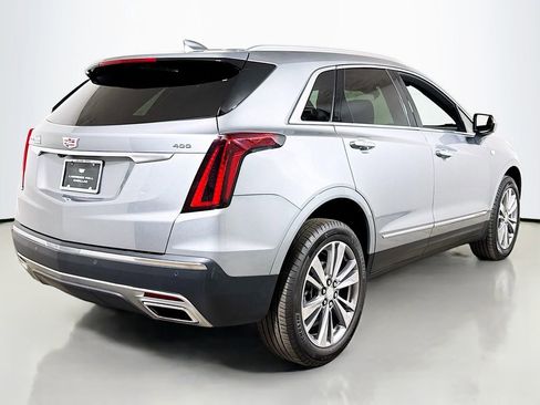 Certified 2025 Cadillac XT5 Premium Luxury image 4